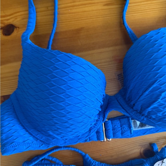 Victorias Secret Swimsuit 32C Icon Push Up Top Bikini Set Small Thong Blue NWT - Picture 2 of 6